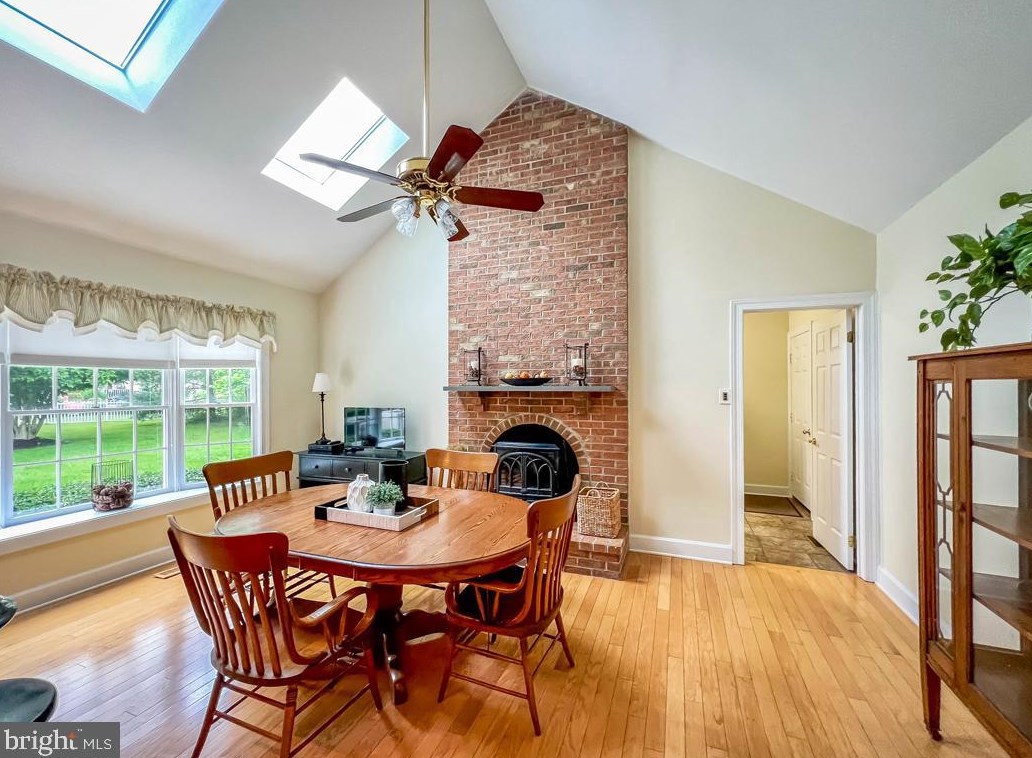 1 Autumn Dr, Upper Makefield PA  18940-1764 exterior