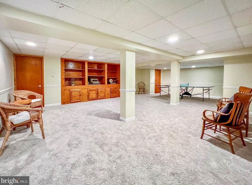 1 Autumn Dr, Upper Makefield PA  18940-1764 exterior