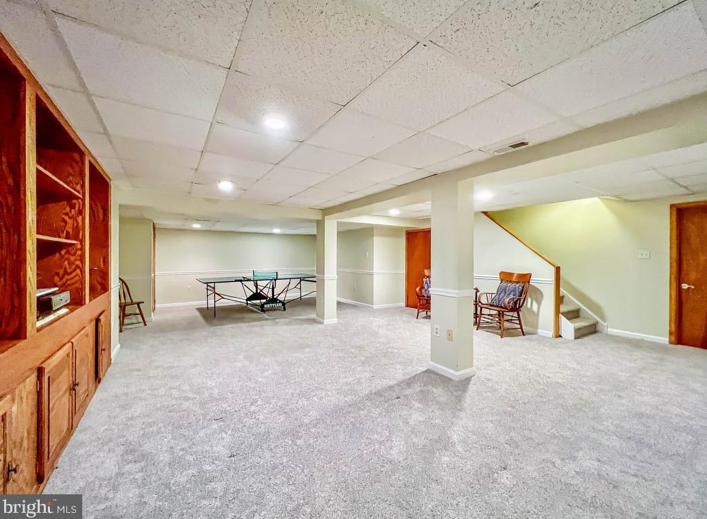 1 Autumn Dr, Upper Makefield PA  18940-1764 exterior