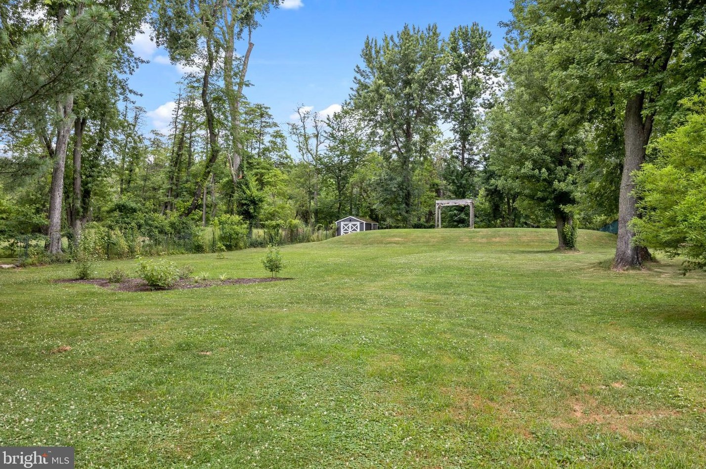 128 Stoopville Rd, Upper Makefield PA 18940-9212 exterior