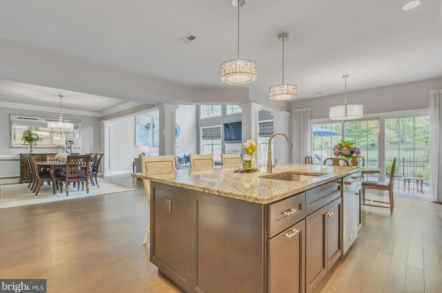 85 Elfreths Ct, Upper Makefield PA 18940-1150 exterior