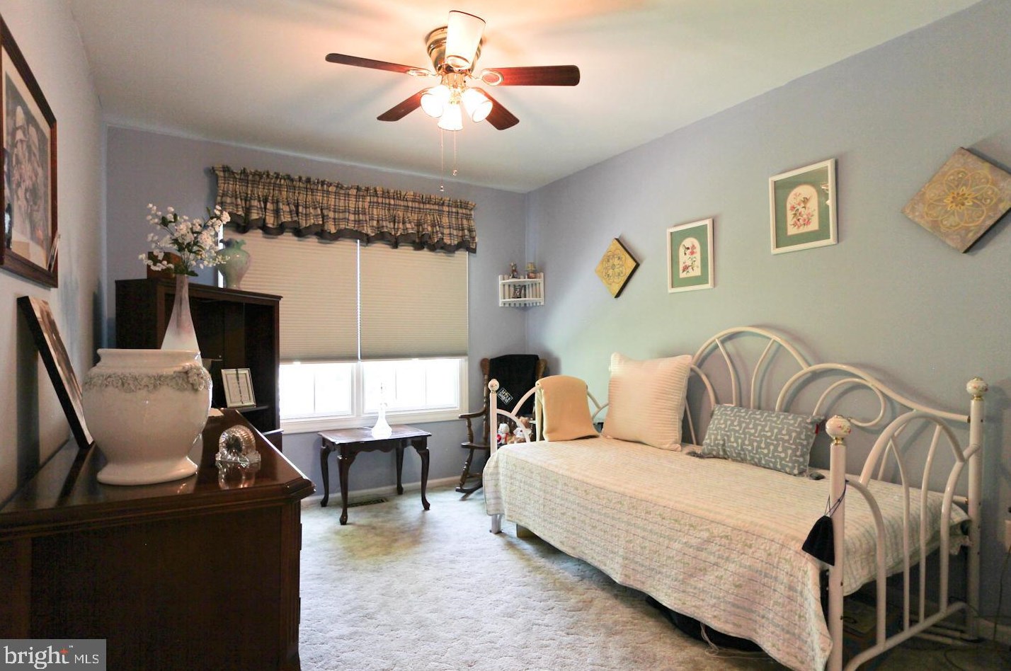 26 Parkview Way, Upper Makefield PA 18940-1138 exterior