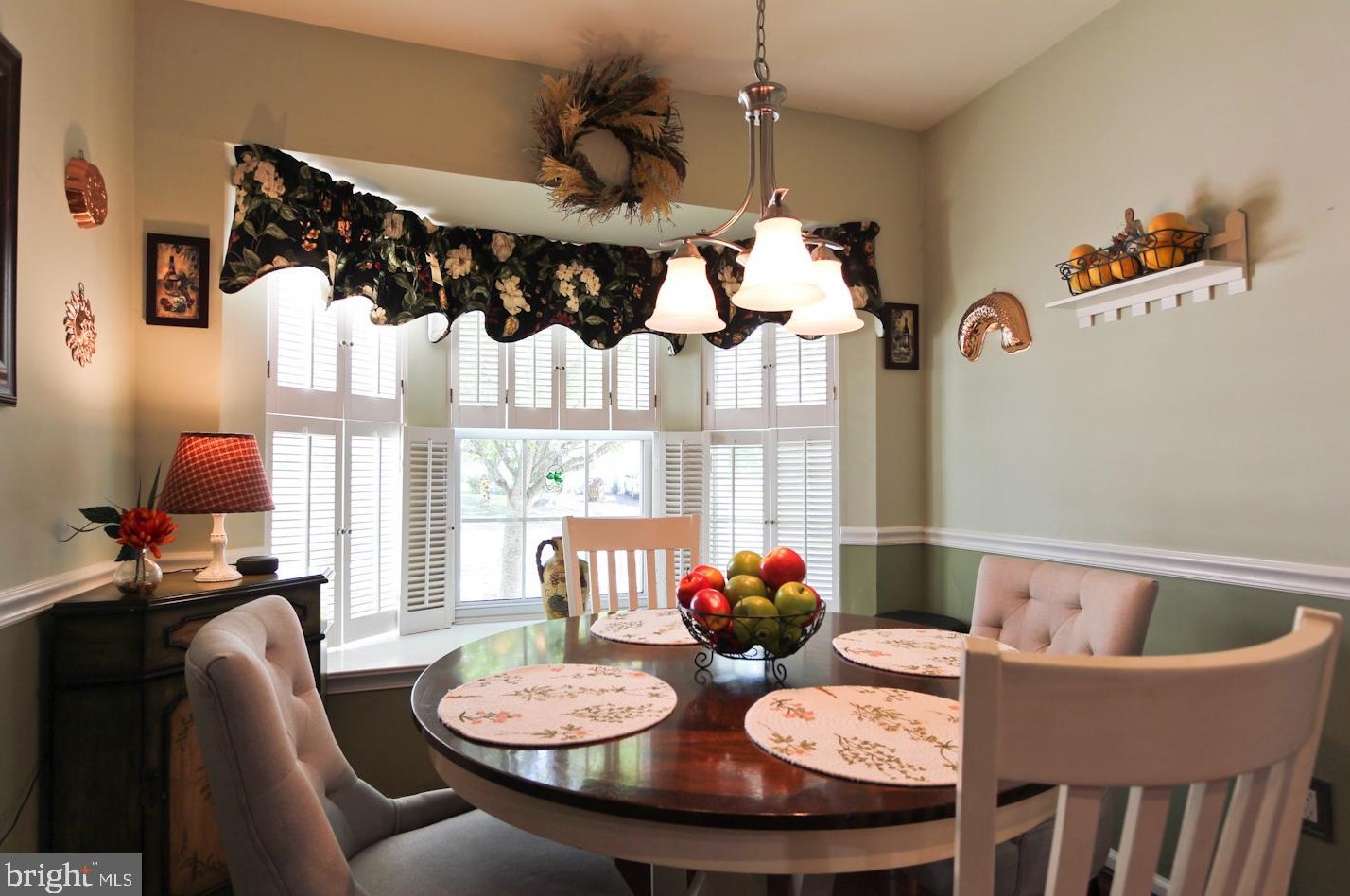 26 Parkview Way, Upper Makefield PA 18940-1138 exterior