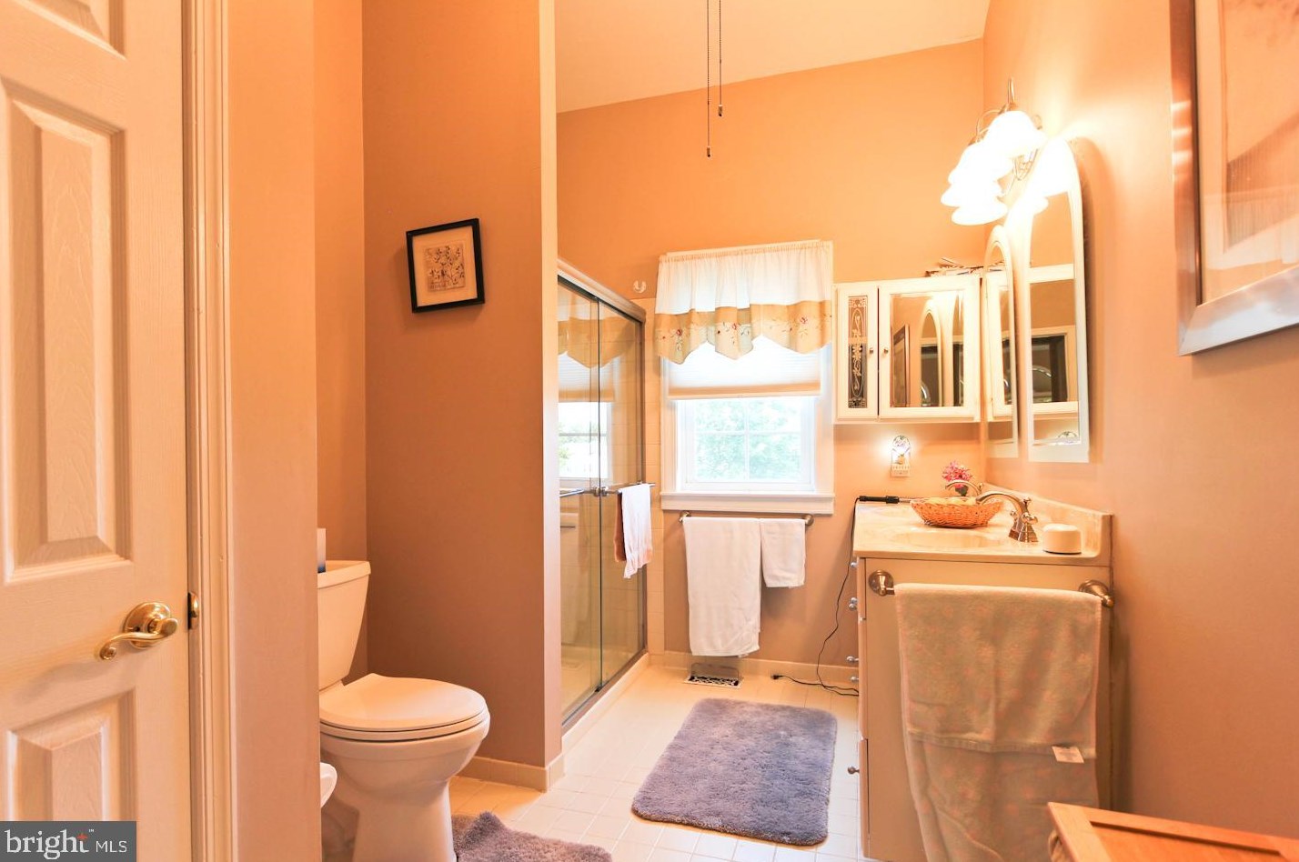 26 Parkview Way, Upper Makefield PA 18940-1138 exterior