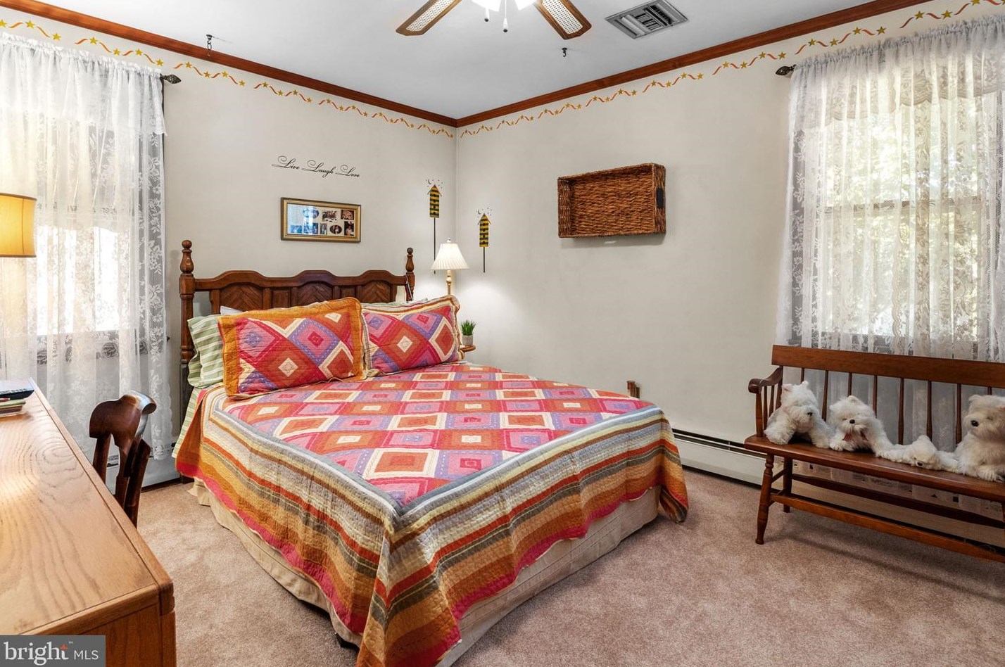 541 Lafayette St, Upper Makefield PA 18940-2133 exterior