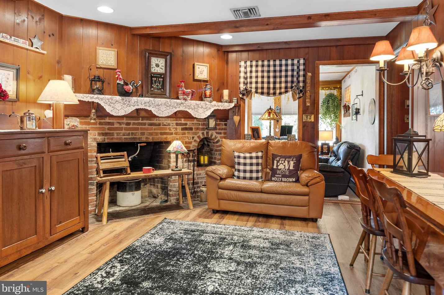 541 Lafayette St, Upper Makefield PA 18940-2133 exterior