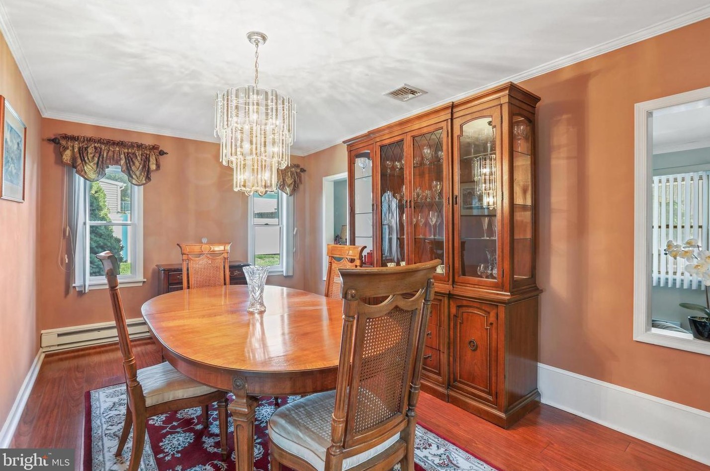 6 Quarter Turn, Levittown PA 19057-1935 exterior