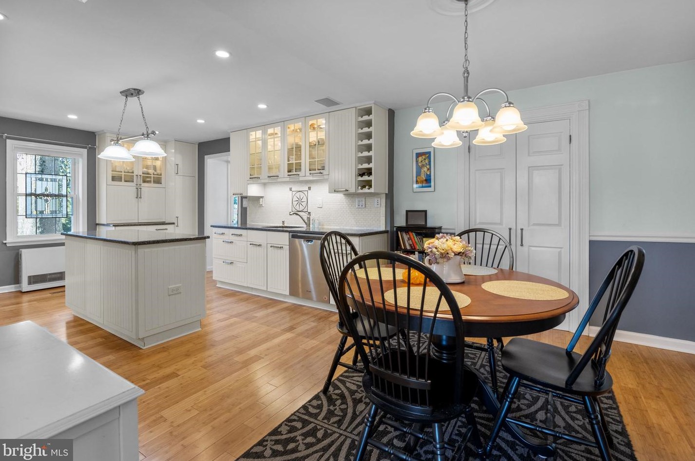 107 Frost Ln, Upper Makefield PA 18940-2010 exterior