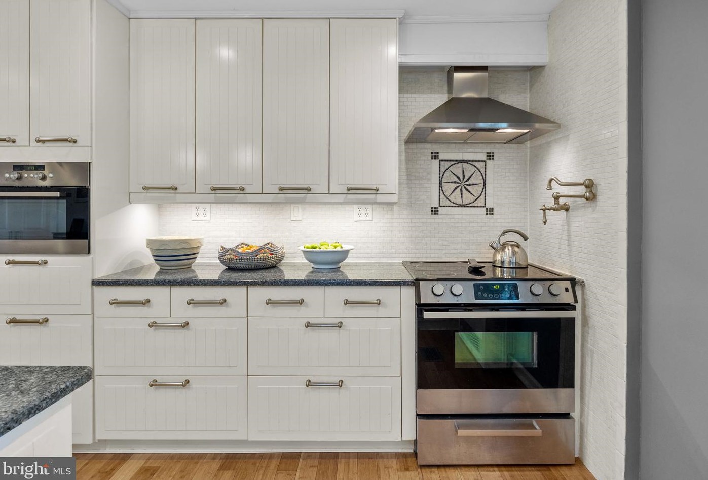 107 Frost Ln, Upper Makefield PA 18940-2010 exterior