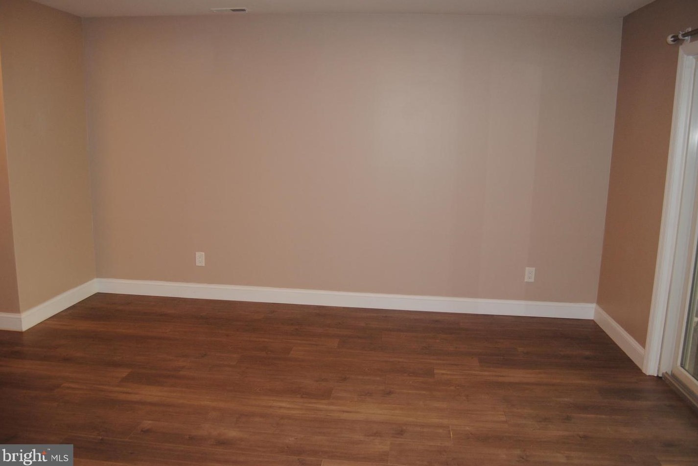 62 Ardsley Ct, Upper Makefield PA  18940-2309 exterior