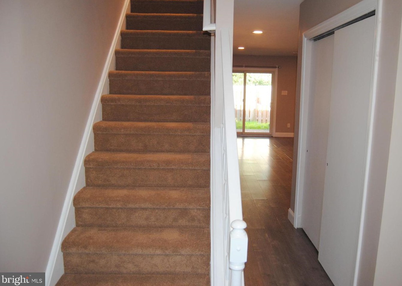 62 Ardsley Ct, Upper Makefield PA  18940-2309 exterior