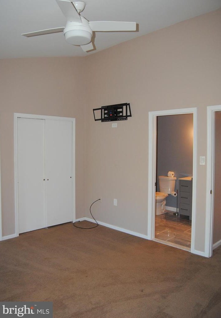 62 Ardsley Ct, Upper Makefield PA  18940-2309 exterior