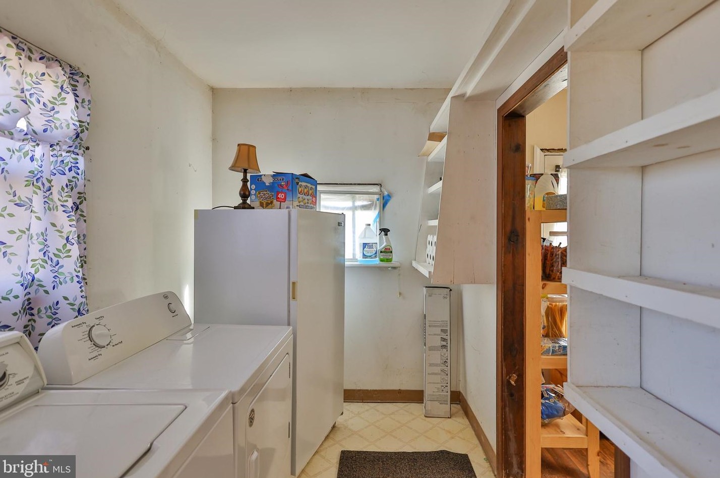 2028 Ridge Rd, Sellersville PA  18960-3056 exterior