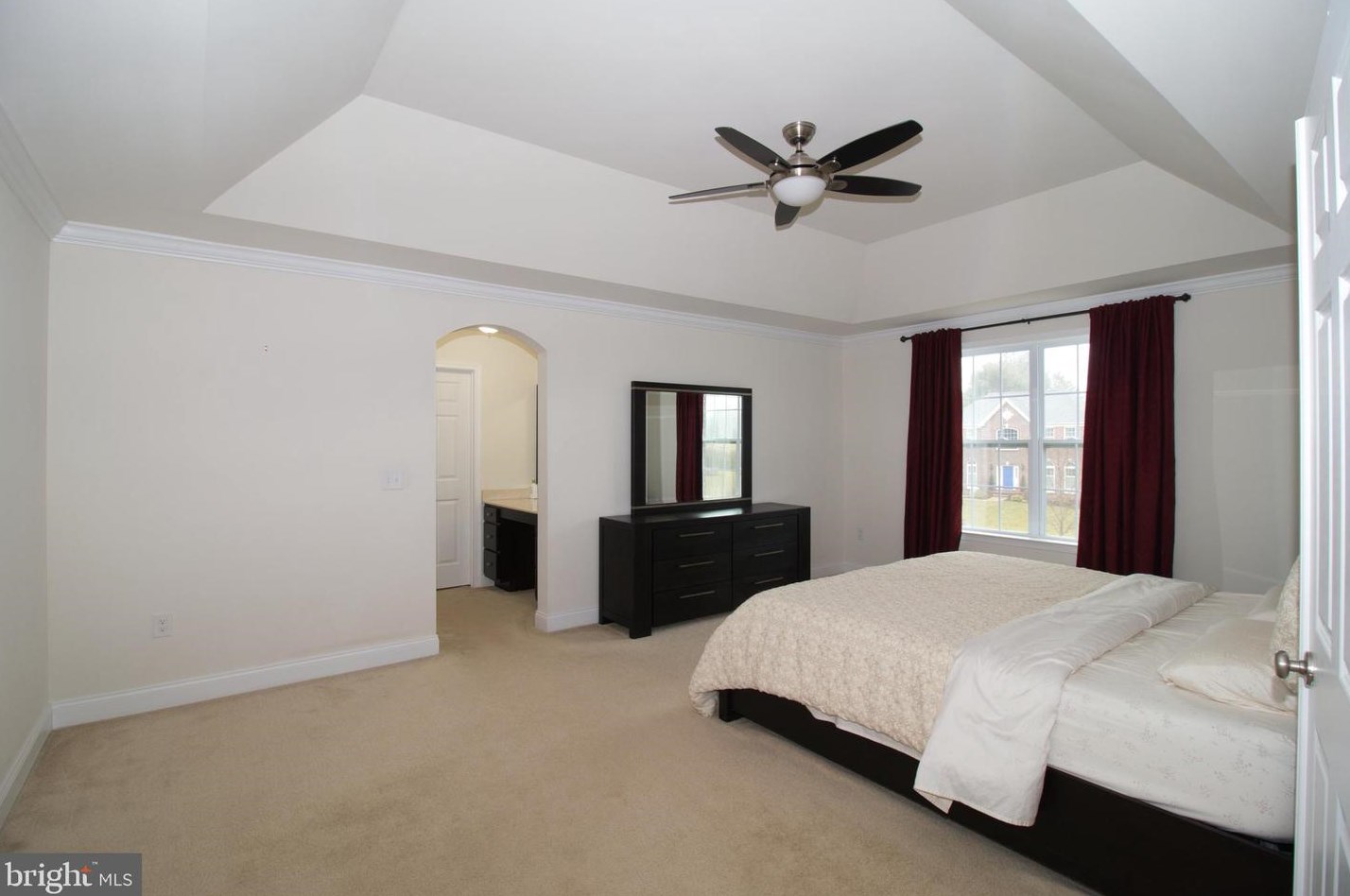 136 Chestnut Ln, Sellersville PA  18960-3802 exterior