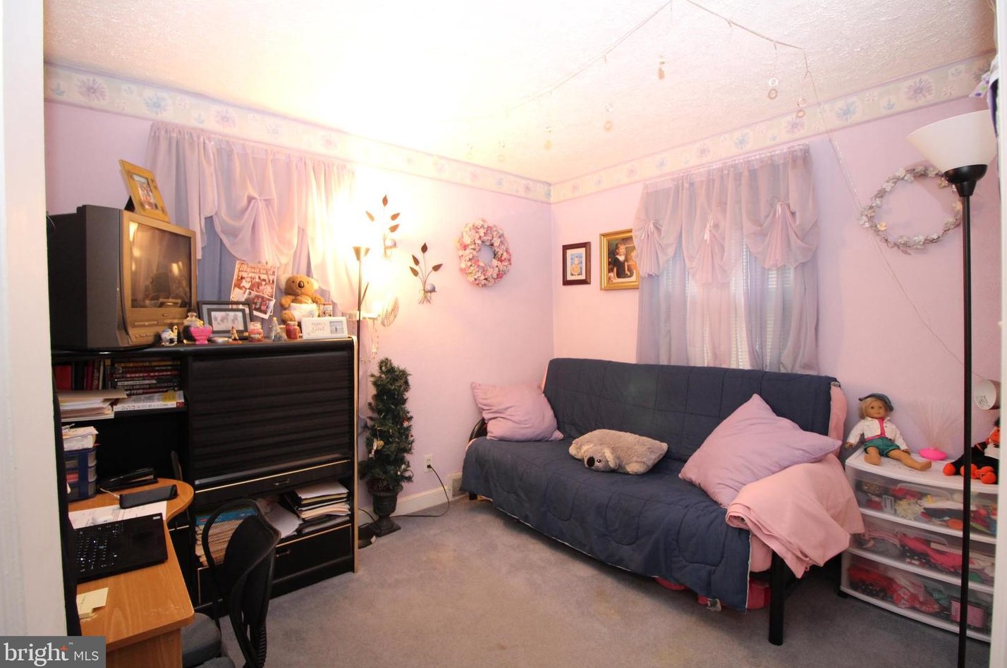 1743 Highland Ave, Langhorne PA  19047-3720 exterior