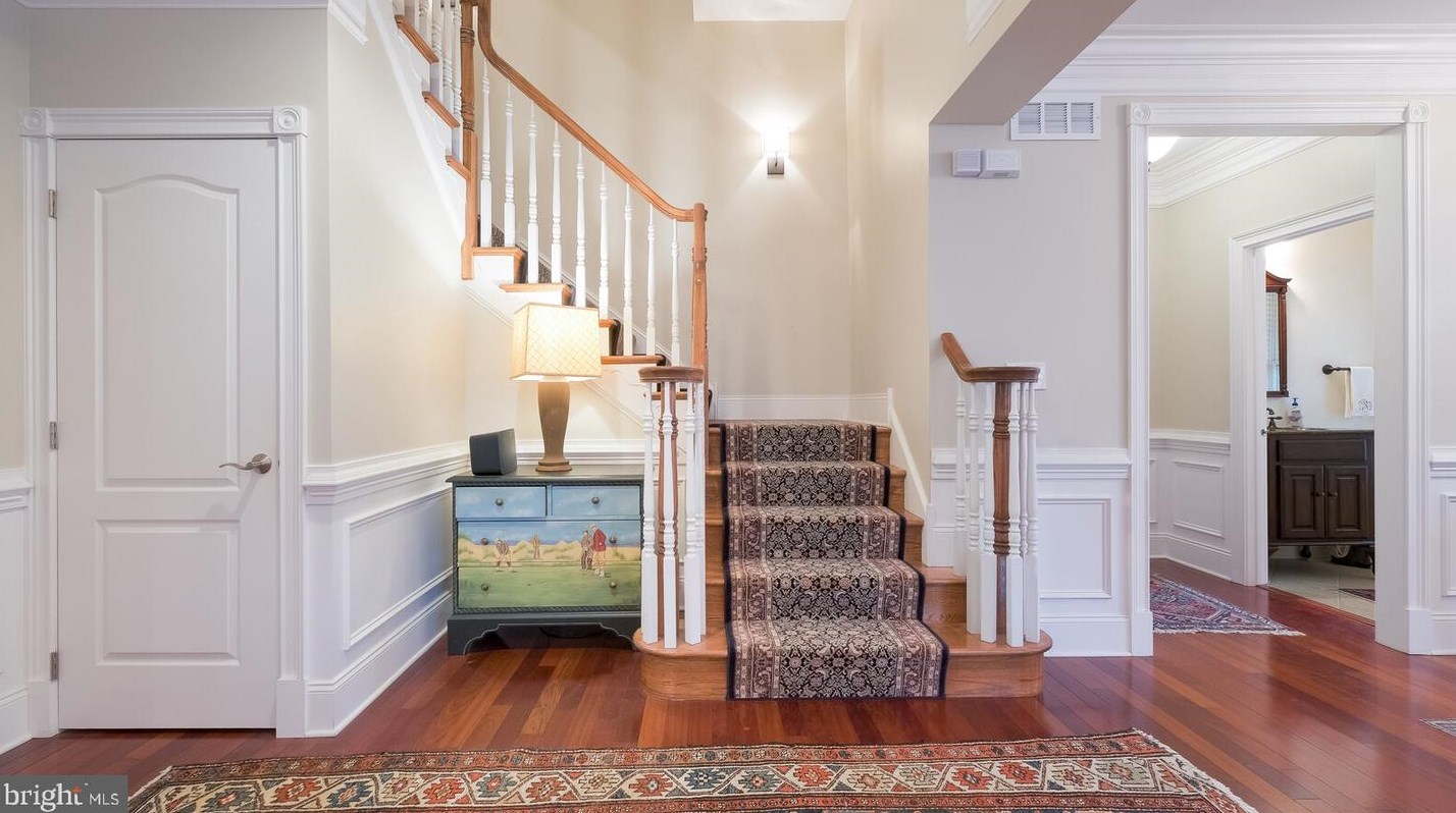 113 Madison St, Upper Makefield PA  18940-2166 exterior