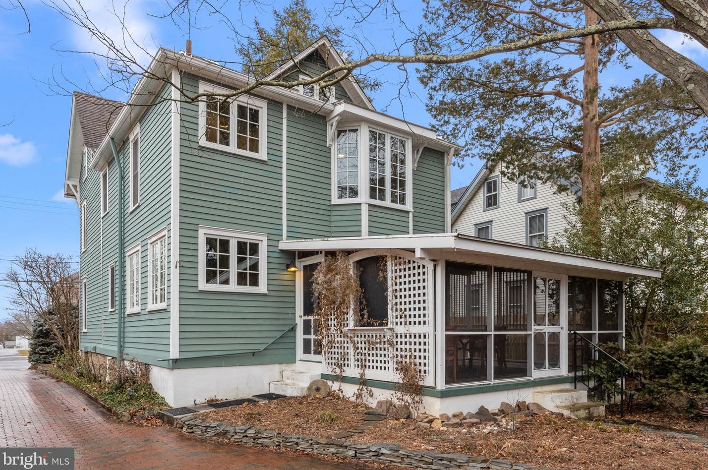 35 Chancellor St, Upper Makefield PA  18940-2107 exterior