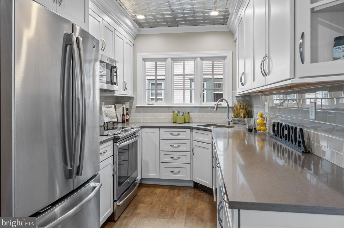 35 Chancellor St, Upper Makefield PA  18940-2107 exterior