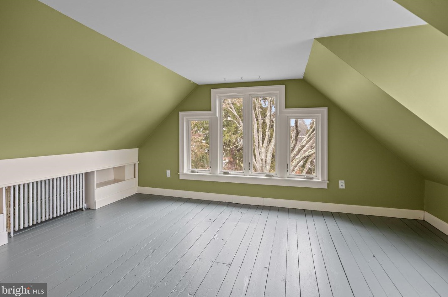 35 Chancellor St, Upper Makefield PA  18940-2107 exterior