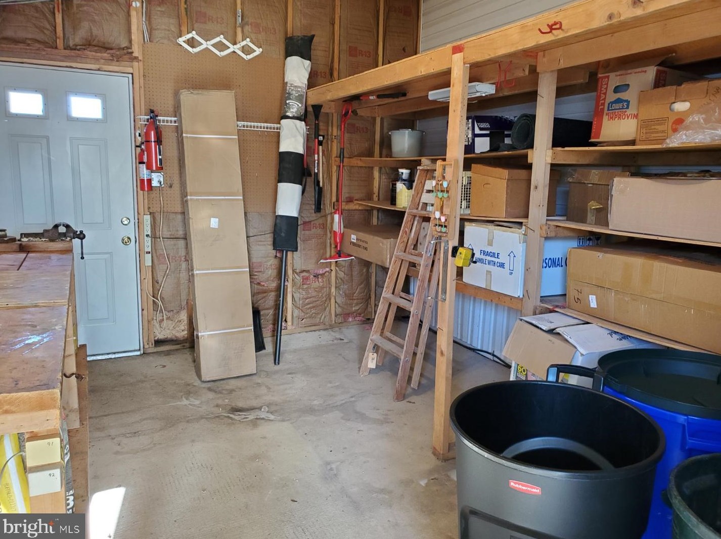 75 Little Farm Ln, Chalfont PA  18914-2233 exterior