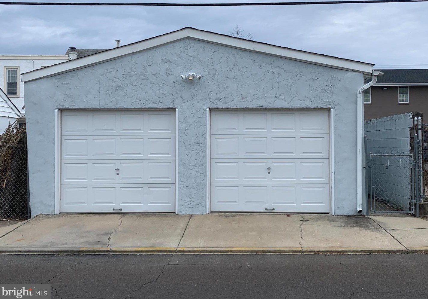 438 Jefferson Ave, Edgely PA  19007-3925 exterior