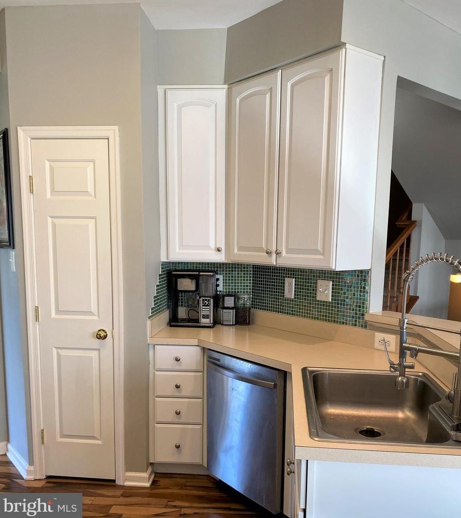 2501 Peachtree Dr, Perkasie PA  18944-5457 exterior