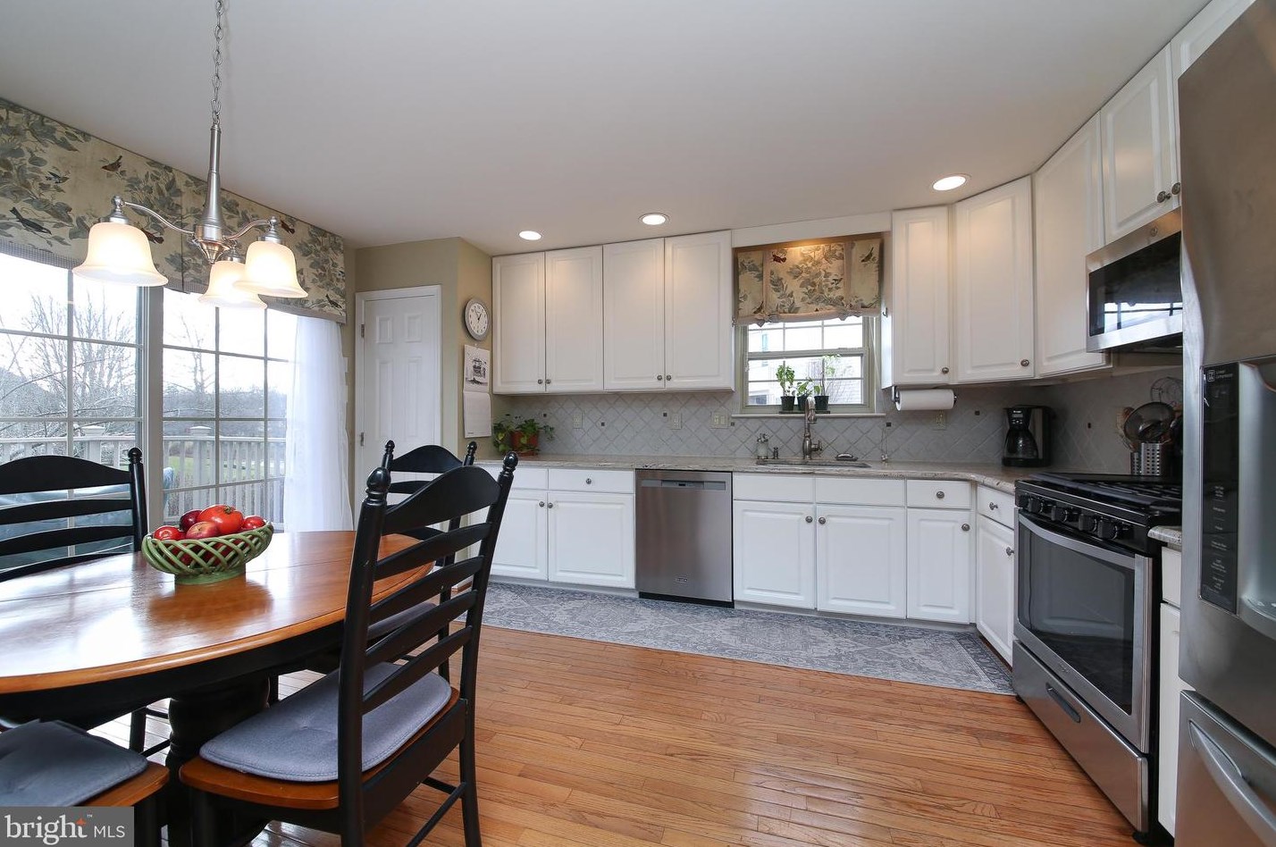 5069 Sagewood Ct, Gardenville PA  18902-6202 exterior