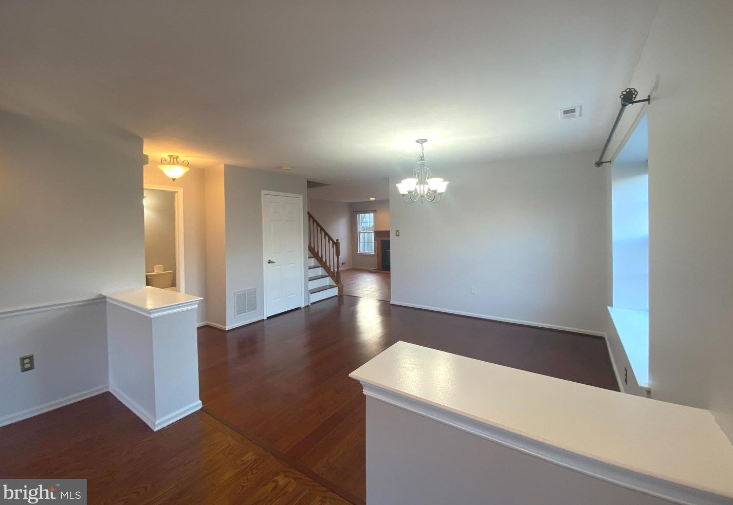 212 Mulberry Pl, Upper Makefield PA  18940-9298 exterior