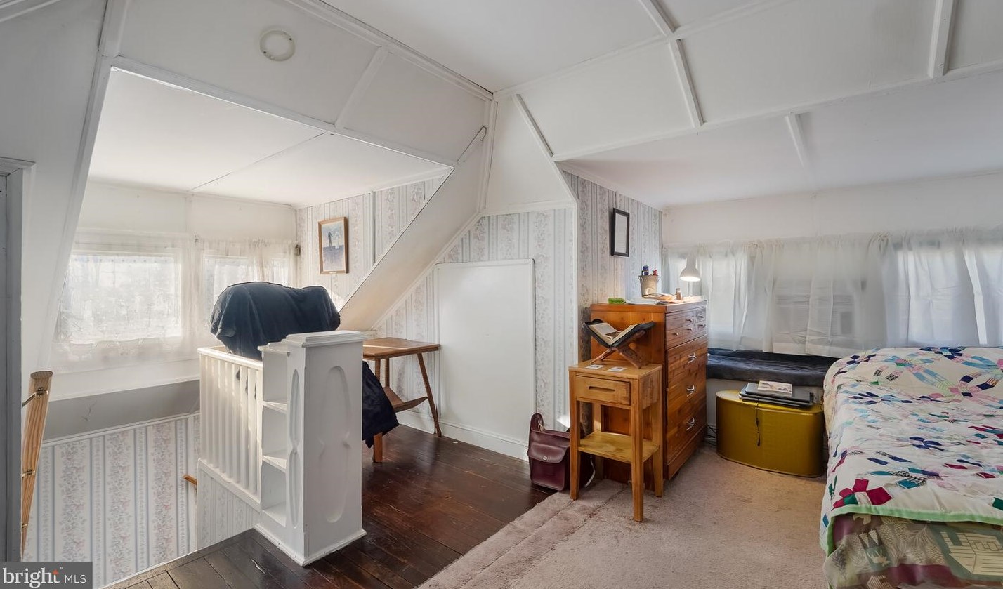 428 Maple Ave, Langhorne PA  19047-2726 exterior