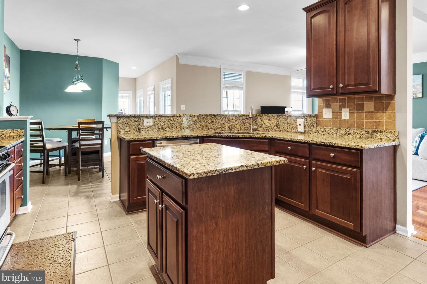 274 Barnhill Rd, Perkasie PA  18944-4415 exterior