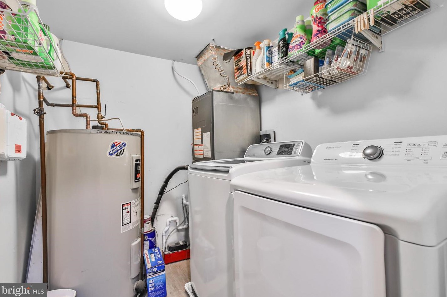 702 Mews Dr, Sellersville PA  18960-2740 exterior