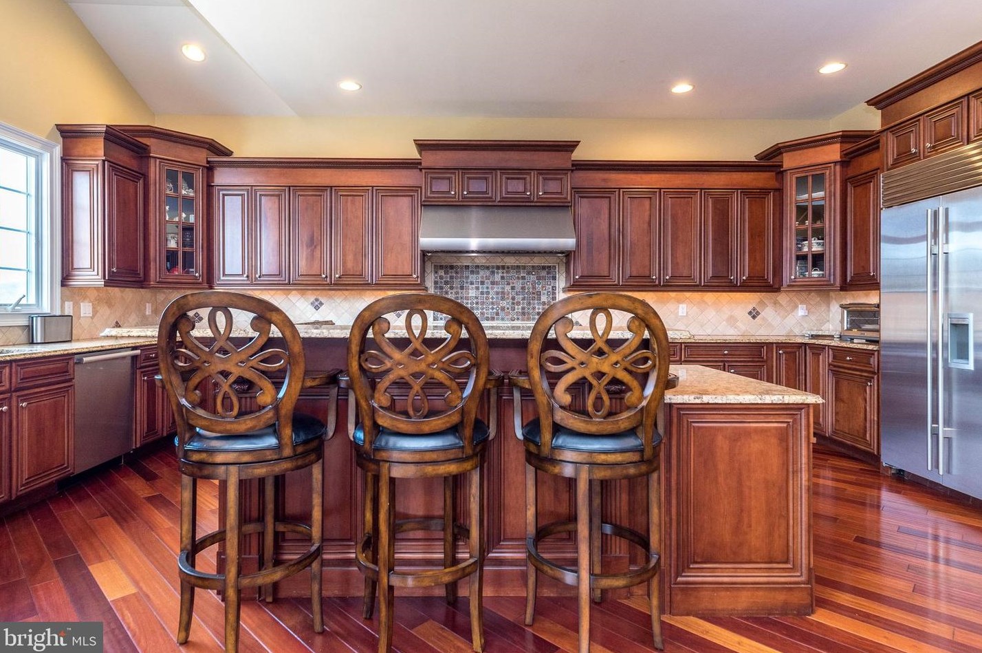 11 Holme Ct, Upper Makefield PA  18940-3024 exterior