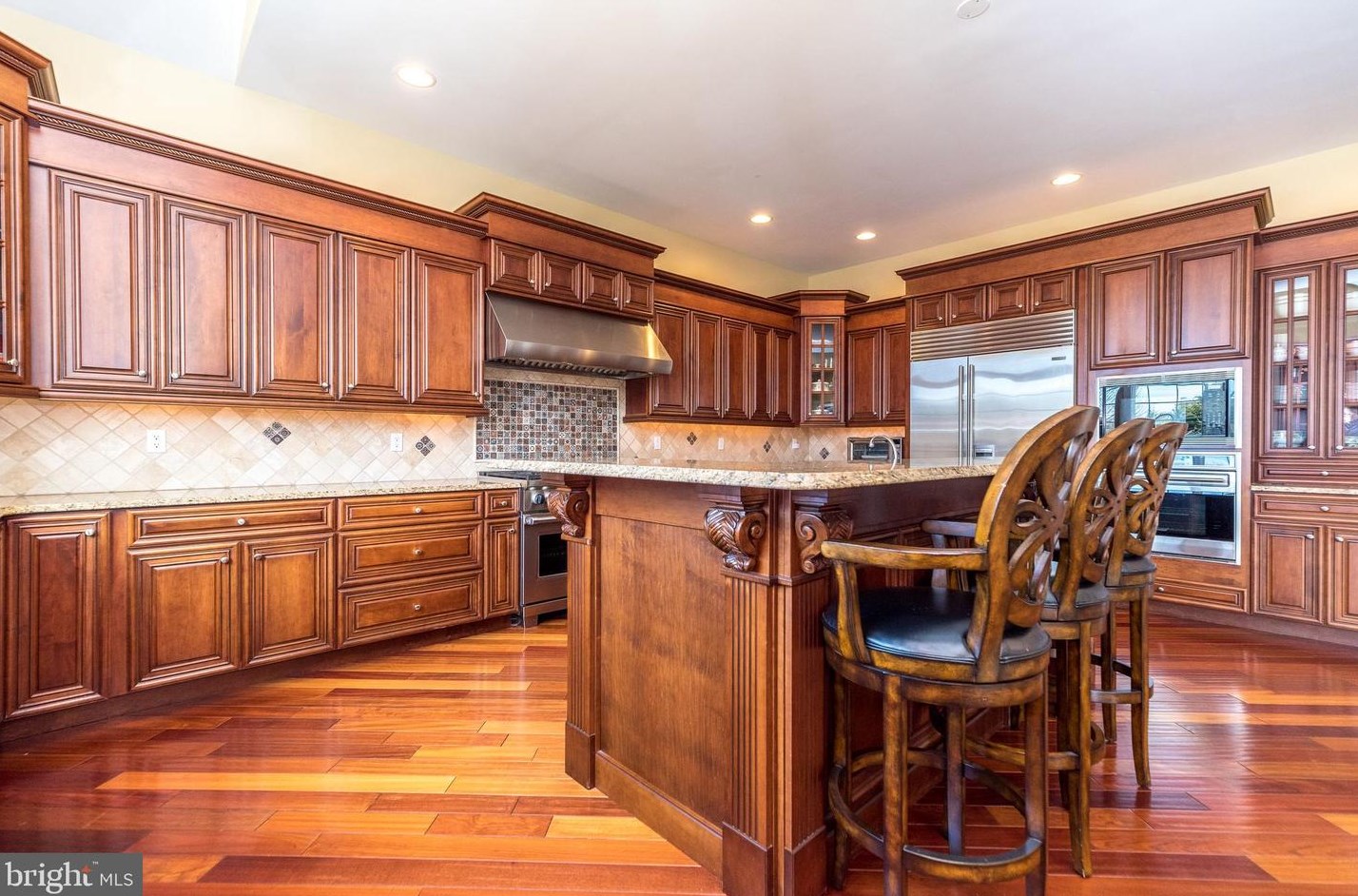 11 Holme Ct, Upper Makefield PA  18940-3024 exterior