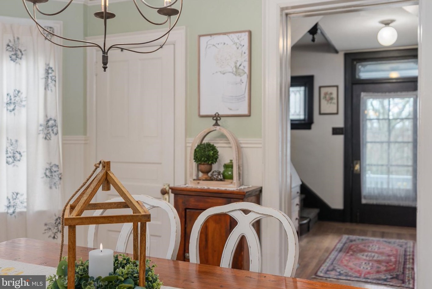 27 Green St, Sellersville PA  18960-2407 exterior