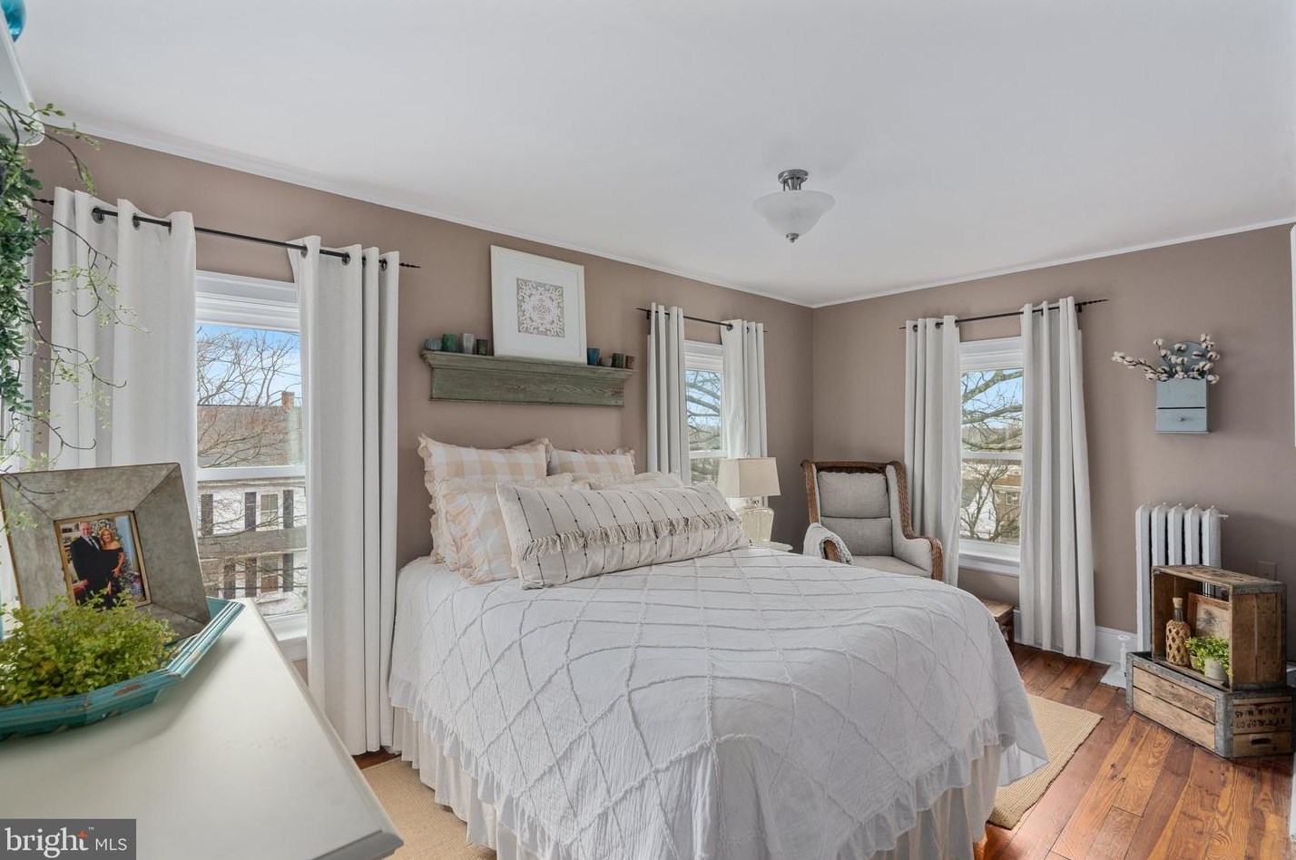 27 Green St, Sellersville PA  18960-2407 exterior