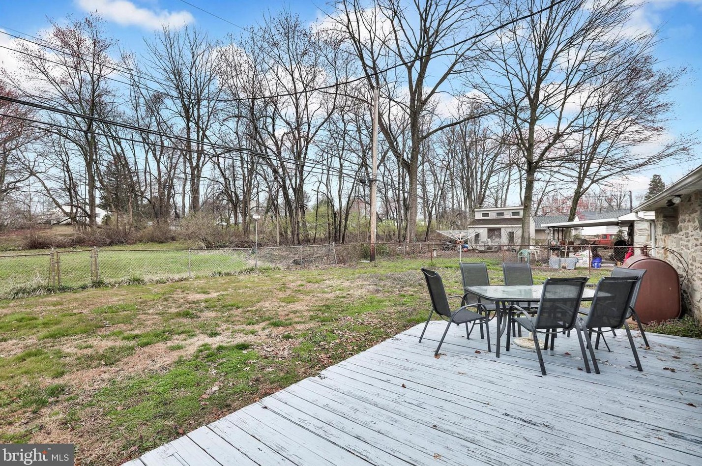 2605 Woodlawn Dr, Edgely PA  19007-2035 exterior