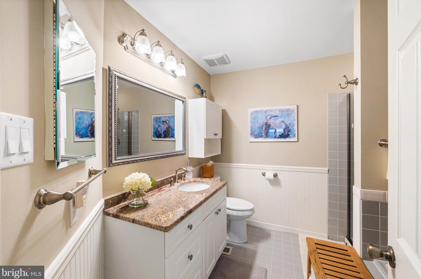 33 Cypress Pl, Upper Makefield PA  18940-9272 exterior