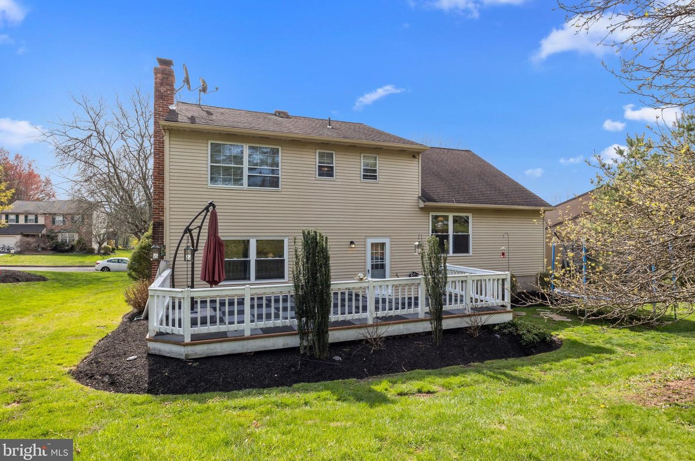 17 Connover Pl, Upper Makefield PA  18940-1117 exterior