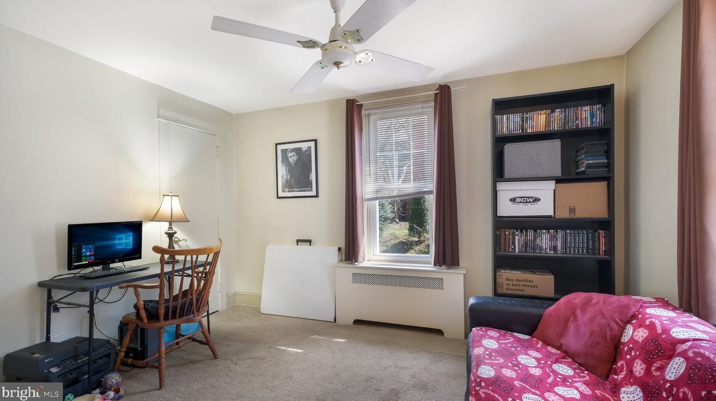 3061 Swamp Rd, Gardenville PA  18902-1673 exterior