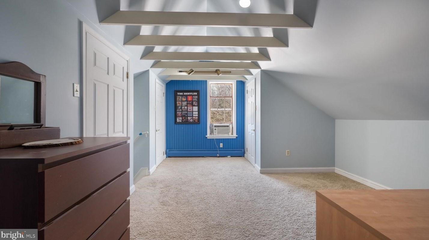 3061 Swamp Rd, Gardenville PA  18902-1673 exterior