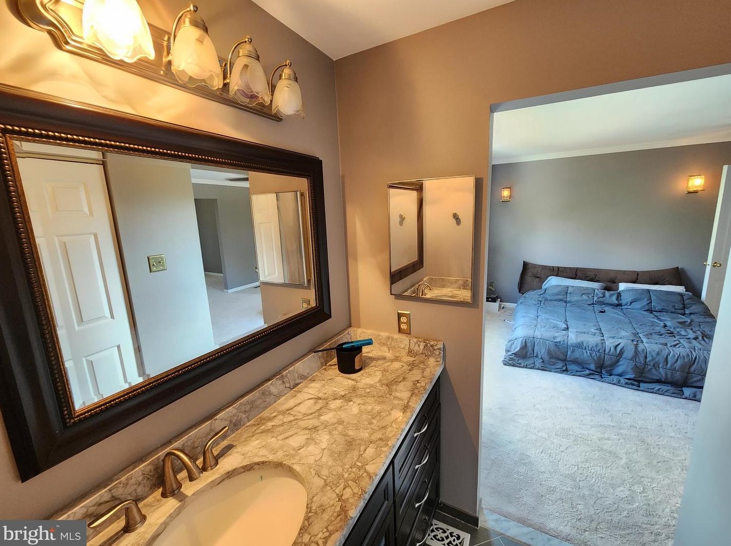 255 Pintail Ct, Langhorne PA  19047-8242 exterior