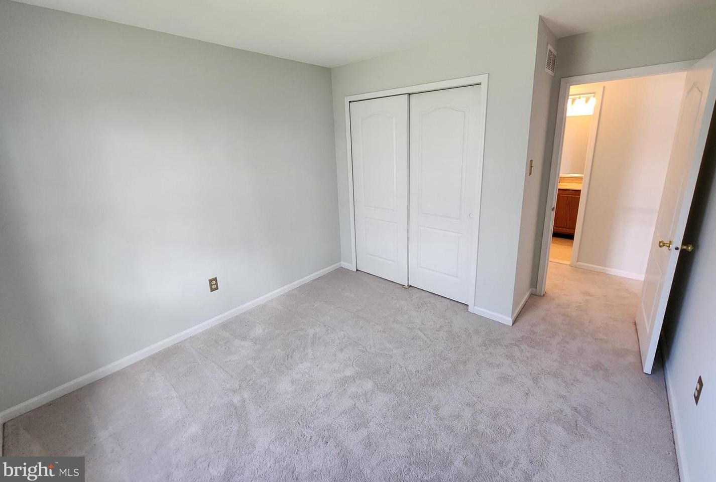 255 Pintail Ct, Langhorne PA  19047-8242 exterior