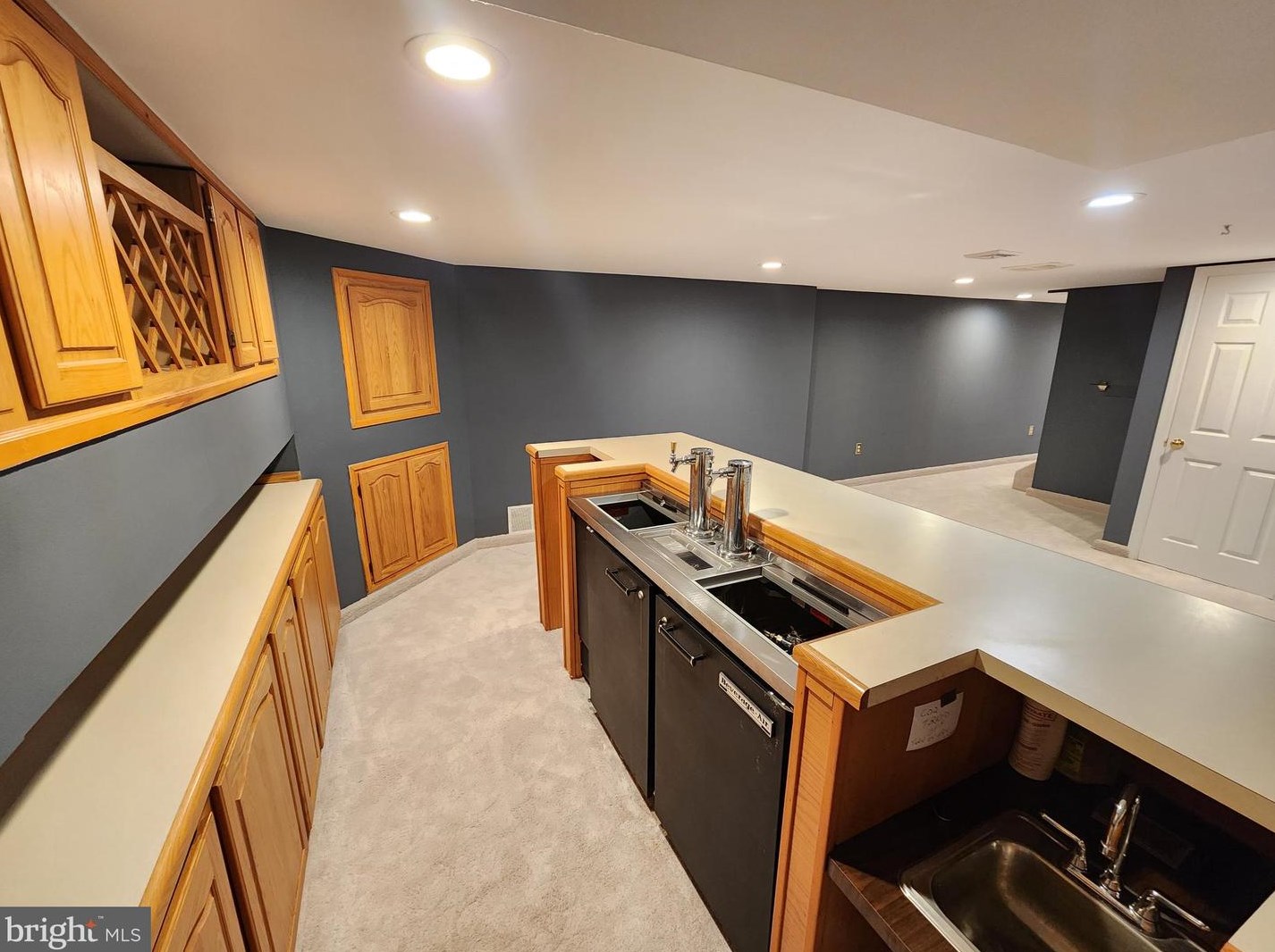 255 Pintail Ct, Langhorne PA  19047-8242 exterior