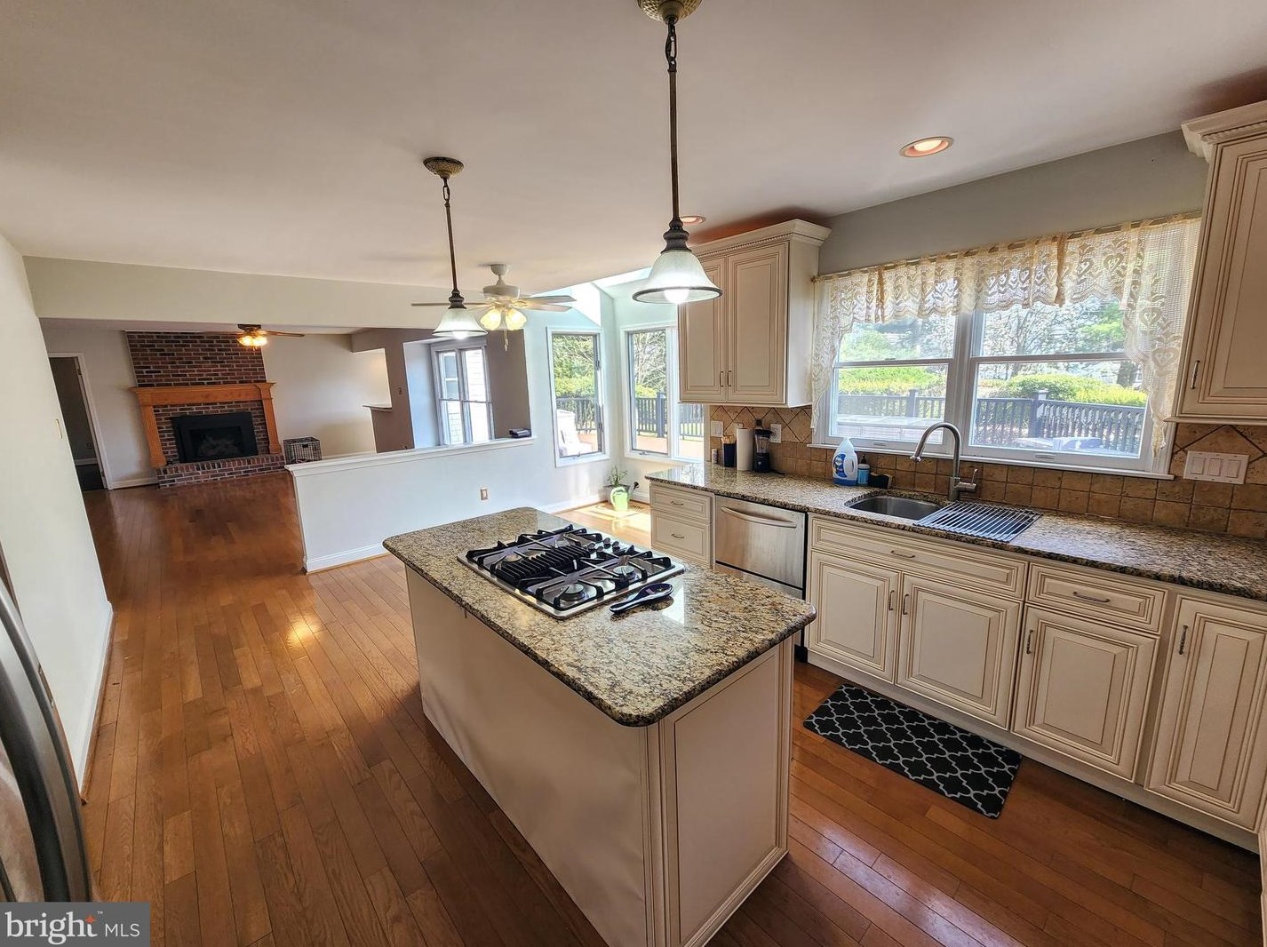 255 Pintail Ct, Langhorne PA  19047-8242 exterior