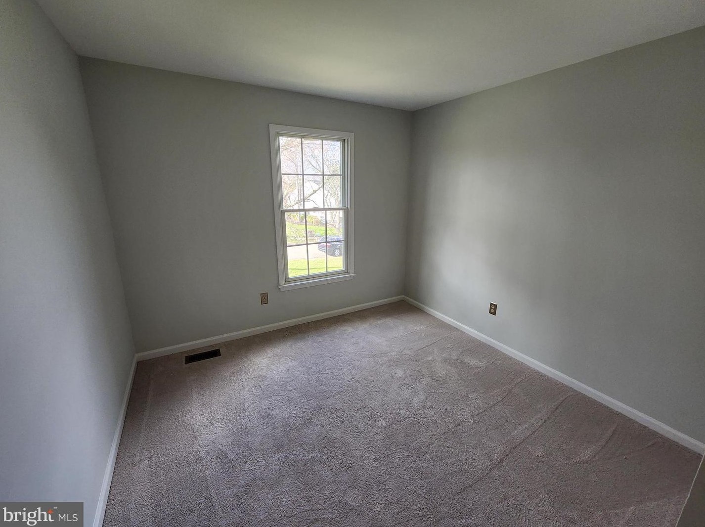 255 Pintail Ct, Langhorne PA  19047-8242 exterior