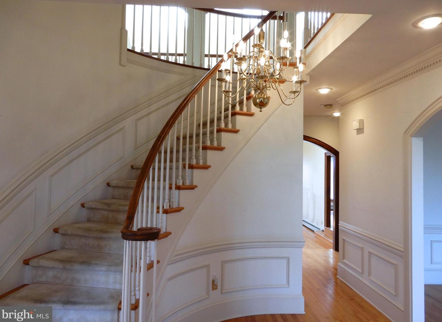 1 Spring Oak Dr, Upper Makefield PA  18940-2528 exterior