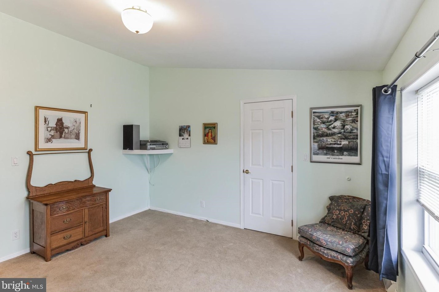 24 Williams Way, Sellersville PA  18960-2845 exterior