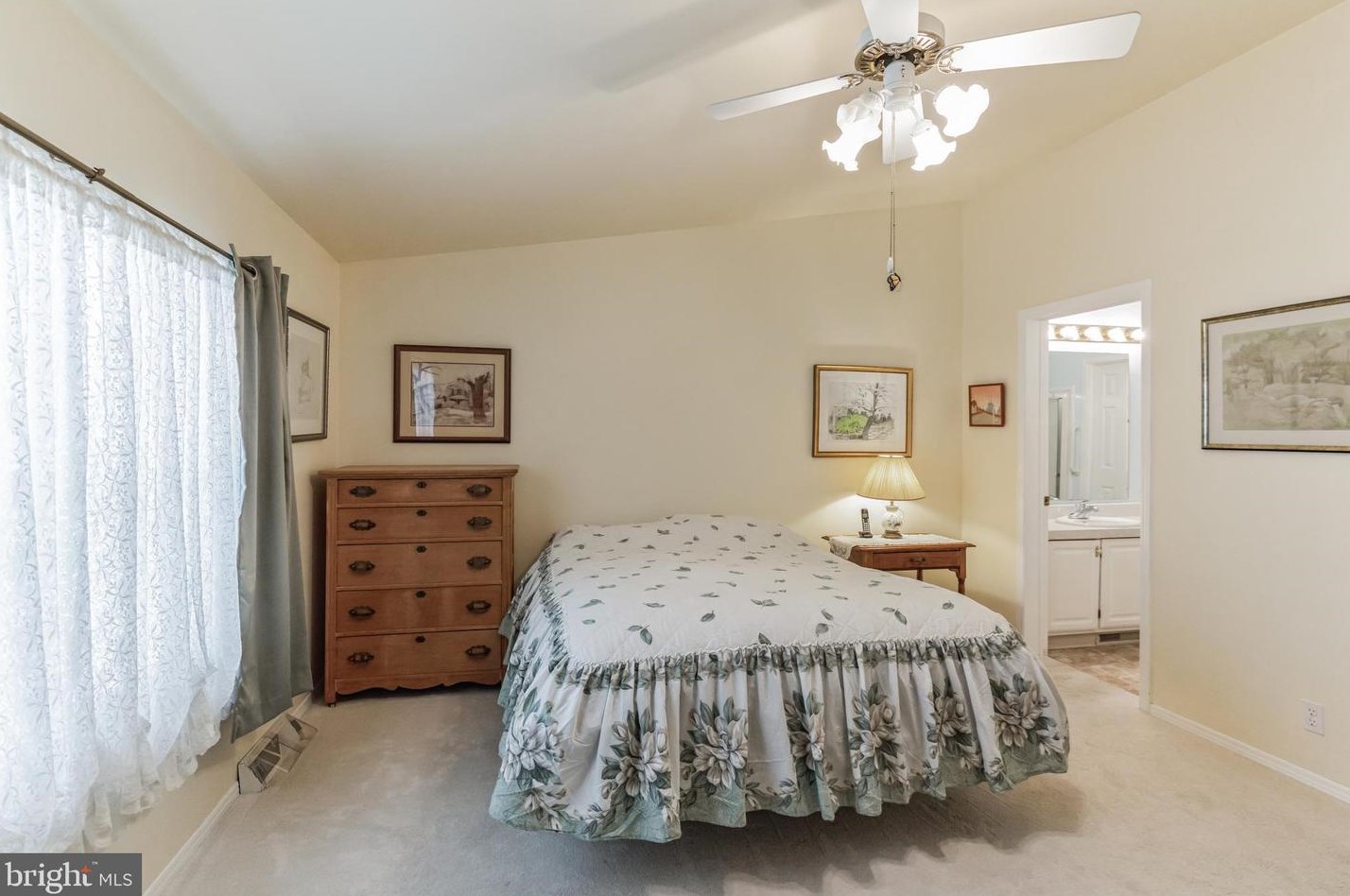 24 Williams Way, Sellersville PA  18960-2845 exterior