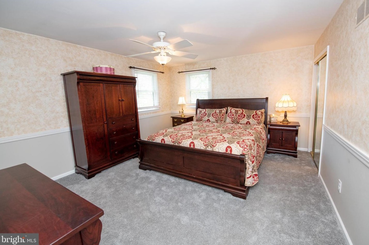 22 Hickory Ln, Upper Makefield PA  18940-1485 exterior