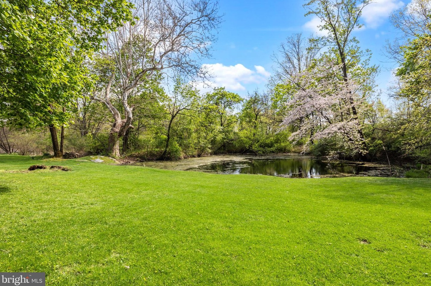 259 Stoopville Rd, Upper Makefield PA  18940-9210 exterior